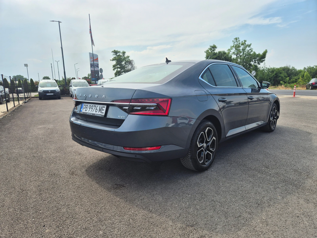 Skoda Superb С-Гаранция-4х4-2.0TDI-А/Т-200кс. - автомобили, коли, обяви за нови и употребявани 4
