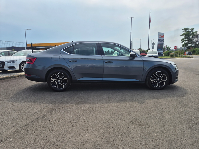 Skoda Superb С-Гаранция-4х4-2.0TDI-А/Т-200кс. - автомобили, коли, обяви за нови и употребявани 5