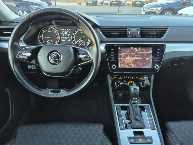 Skoda Superb С-Гаранция-2.0-A/T - автомобили, коли, обяви за нови и употребявани 13