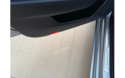 Skoda Superb ГАРАНЦИЯ , DIGITAL , 2.0 A/T - автомобили, коли, обяви за нови и употребявани 16