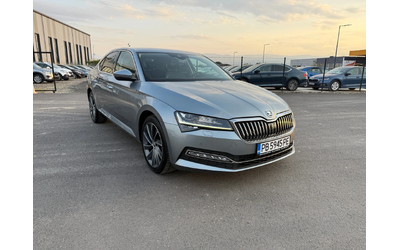Skoda Superb ГАРАНЦИЯ , DIGITAL , 2.0 A/T - автомобили, коли, обяви за нови и употребявани 6