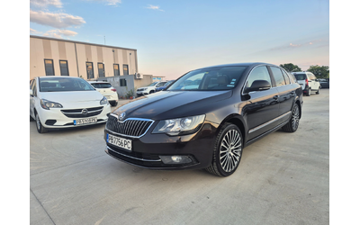 skoda-superb - 0