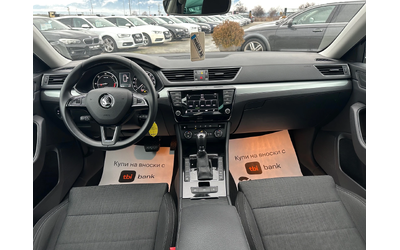 Skoda Superb 2.0TDI* 150kc* LED* NAVI* D&G* TOP* - автомобили, коли, обяви за нови и употребявани 7