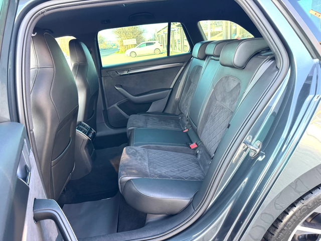 Skoda Superb 2.0TDI#SPORTLINE#DIGITAL#CRYSTAL#DISTR#CARBON - автомобили, коли, обяви за нови и употребявани 12