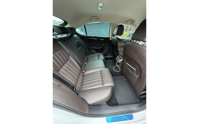 Skoda Superb L&K - автомобили, коли, обяви за нови и употребявани 10