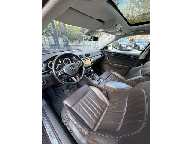 Skoda Superb Laurin&Klement 4х4 - автомобили, коли, обяви за нови и употребявани 9