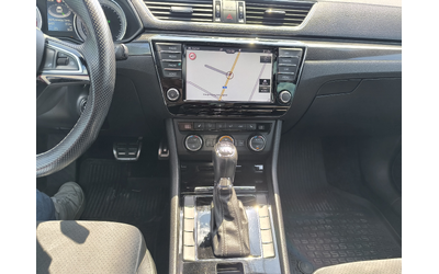 Skoda Superb 4x4 Sport line - автомобили, коли, обяви за нови и употребявани 10