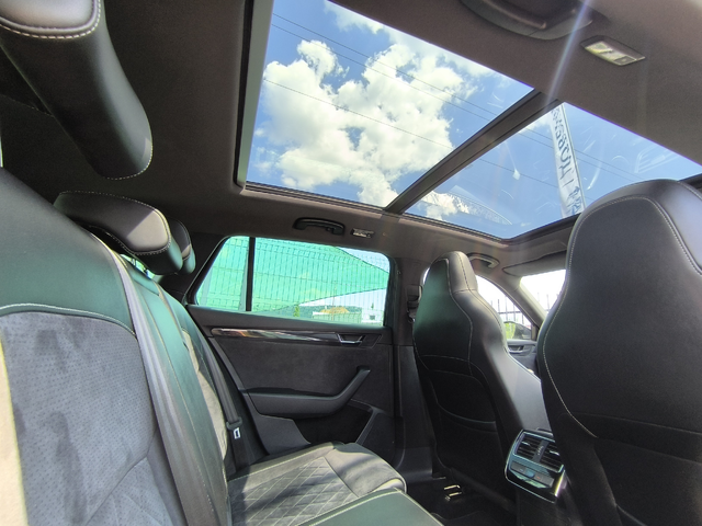 Skoda Superb 4x4 Sport line - автомобили, коли, обяви за нови и употребявани 14