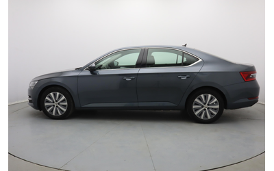 Skoda Superb - автомобили, коли, обяви за нови и употребявани 11