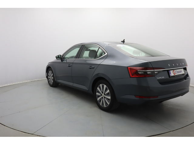 Skoda Superb - автомобили, коли, обяви за нови и употребявани 16