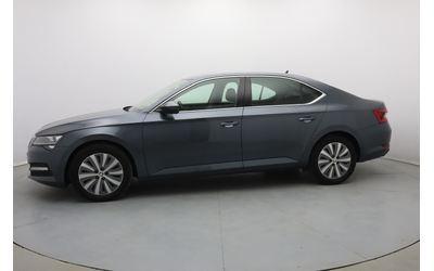 Skoda Superb - автомобили, коли, обяви за нови и употребявани 9