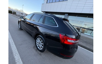 Skoda Superb Ръчка* LED* XENON* Дизел - автомобили, коли, обяви за нови и употребявани 4