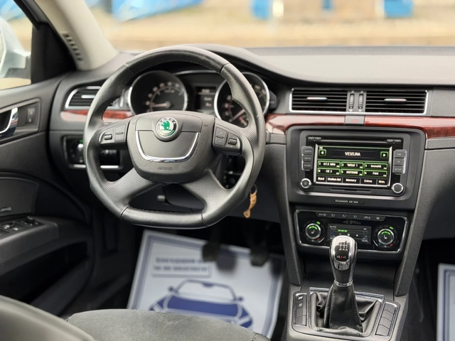 Skoda Superb 2.0TDi~170hp~4x4~XENON~NAVI~КОЖА - автомобили, коли, обяви за нови и употребявани 9