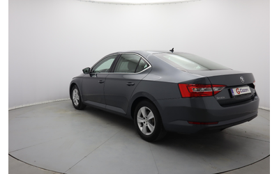 Skoda Superb - автомобили, коли, обяви за нови и употребявани 15