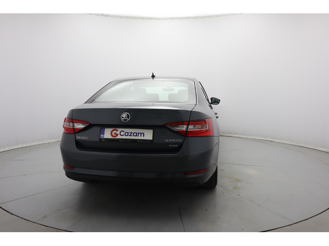 Skoda Superb - автомобили, коли, обяви за нови и употребявани 20