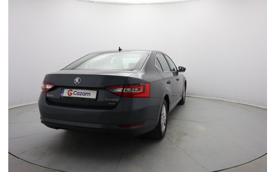 Skoda Superb - автомобили, коли, обяви за нови и употребявани 21