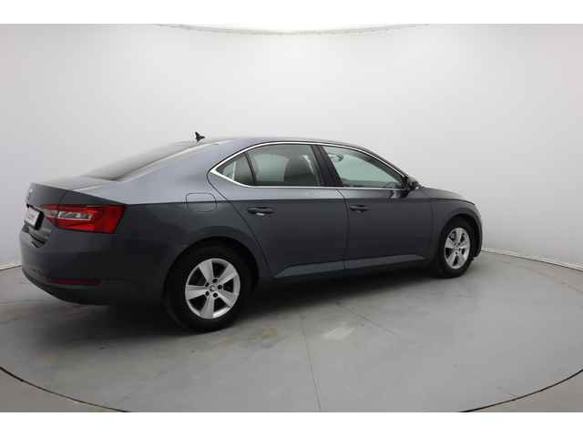 Skoda Superb - автомобили, коли, обяви за нови и употребявани 25