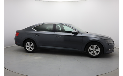 Skoda Superb - автомобили, коли, обяви за нови и употребявани 30