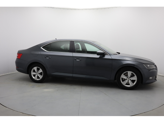 Skoda Superb - автомобили, коли, обяви за нови и употребявани 30