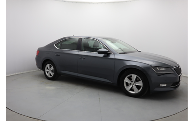 Skoda Superb - автомобили, коли, обяви за нови и употребявани 32