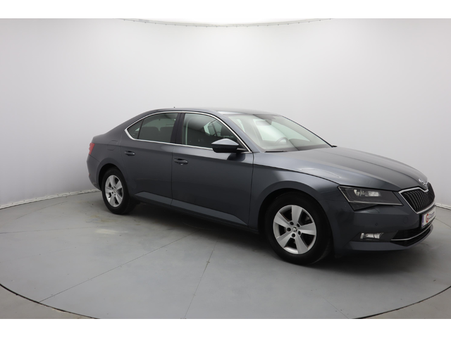 Skoda Superb - автомобили, коли, обяви за нови и употребявани 33