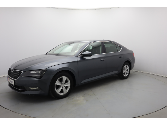 Skoda Superb - автомобили, коли, обяви за нови и употребявани 5