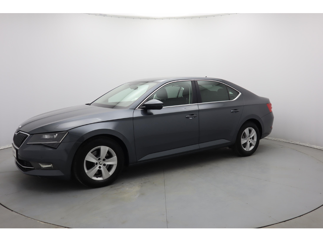 Skoda Superb - автомобили, коли, обяви за нови и употребявани 6
