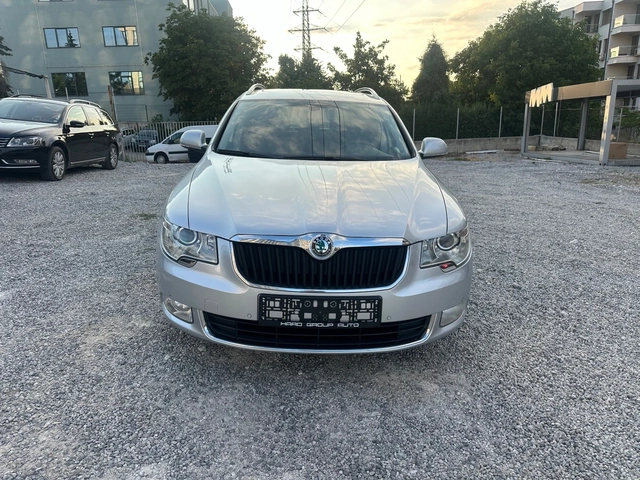 Skoda Superb АВТОМАТИК 4х4 - автомобили, коли, обяви за нови и употребявани 1