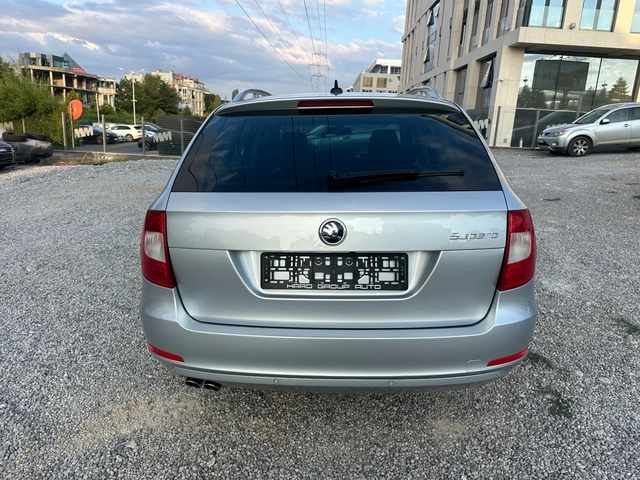 Skoda Superb АВТОМАТИК 4х4 - автомобили, коли, обяви за нови и употребявани 5