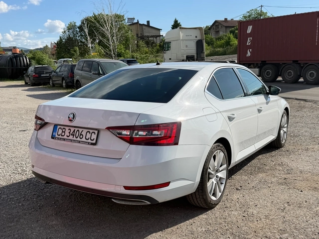 Skoda Superb ТОП* СОБСТВЕН ЛИЗИНГ - автомобили, коли, обяви за нови и употребявани 6