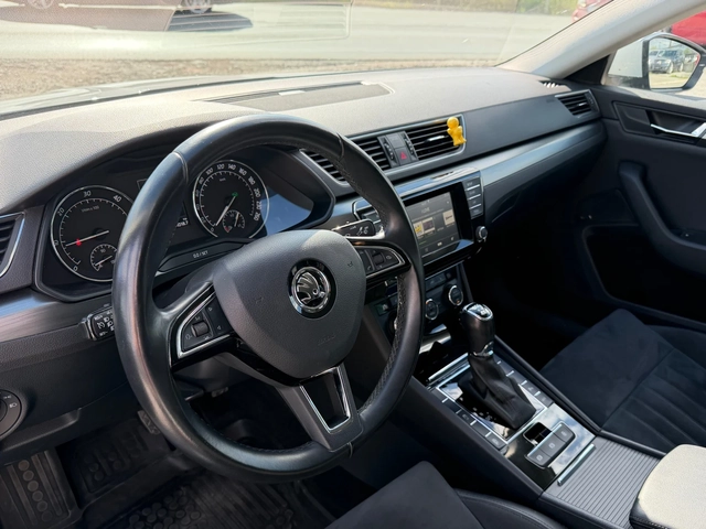 Skoda Superb ТОП* СОБСТВЕН ЛИЗИНГ - автомобили, коли, обяви за нови и употребявани 8