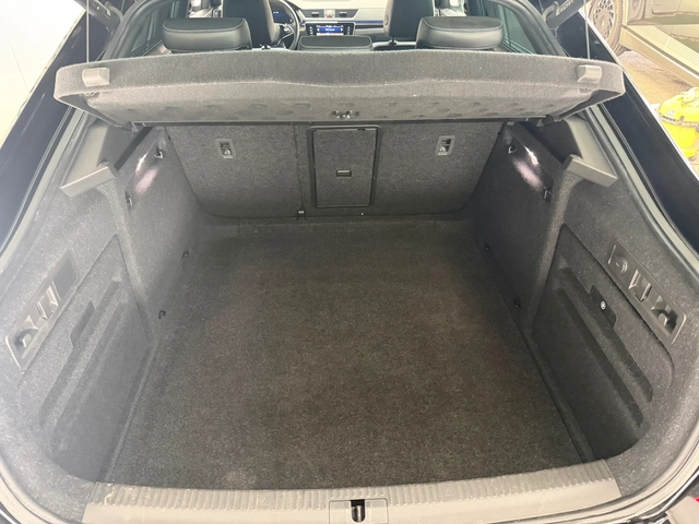 Skoda Superb * Закупен от България* Гаранция* Laurent&Klement 4 - автомобили, коли, обяви за нови и употребявани 16