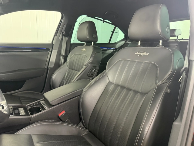 Skoda Superb * Закупен от България* Гаранция* Laurent&Klement 4 - автомобили, коли, обяви за нови и употребявани 6