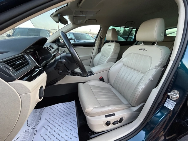 Skoda Superb * 2.0TDI/200H.P.* 4x4* L&K* - автомобили, коли, обяви за нови и употребявани 12