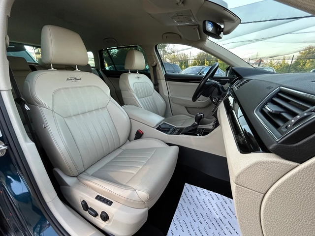 Skoda Superb * 2.0TDI/200H.P.* 4x4* L&K* - автомобили, коли, обяви за нови и употребявани 13