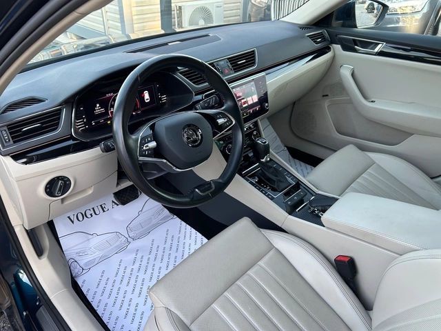 Skoda Superb * 2.0TDI/200H.P.* 4x4* L&K* - автомобили, коли, обяви за нови и употребявани 6