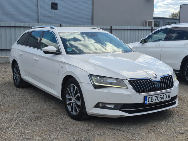 Skoda Superb Superb - автомобили, коли, обяви за нови и употребявани 2