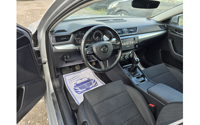 Skoda Superb КАТО ЧИСТО НОВ/DISTRONIK/2.0TDI - автомобили, коли, обяви за нови и употребявани 9