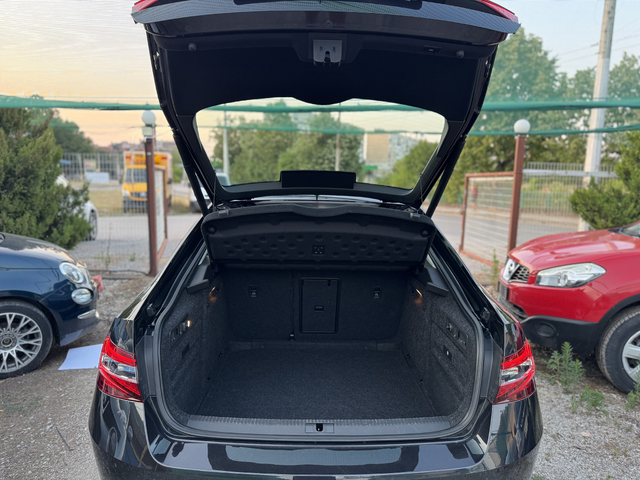 Skoda Superb Skoda Superb 2.0TDI * DSG * NAVI * LED *XENON - автомобили, коли, обяви за нови и употребявани 15