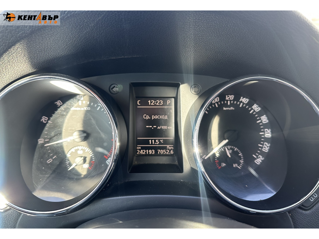 Skoda Yeti 1.8i/4х4/Газ/Панорама/Гаранция - автомобили, коли, обяви за нови и употребявани 12