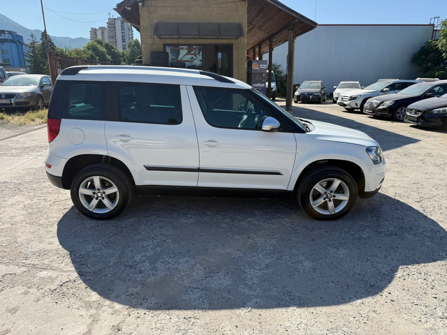 Skoda Yeti 2.0tdi 4X4 DSG 170kc L&K - автомобили, коли, обяви за нови и употребявани 2