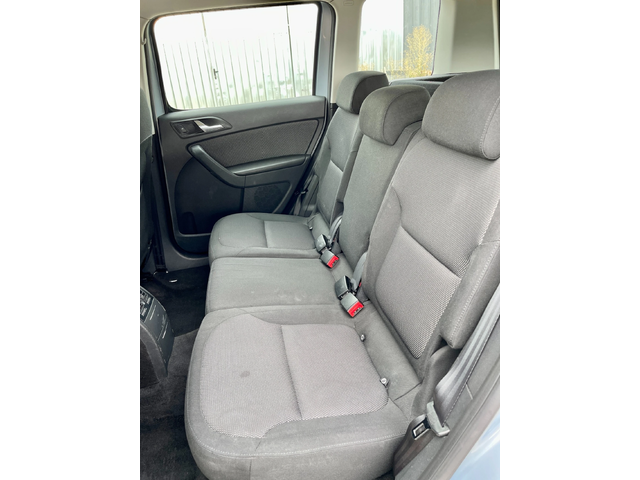 Skoda Yeti 2.0 TDI 4X4 - автомобили, коли, обяви за нови и употребявани 14