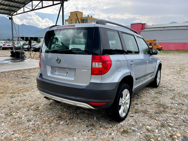 Skoda Yeti 2.0 TDI 4X4 - автомобили, коли, обяви за нови и употребявани 4