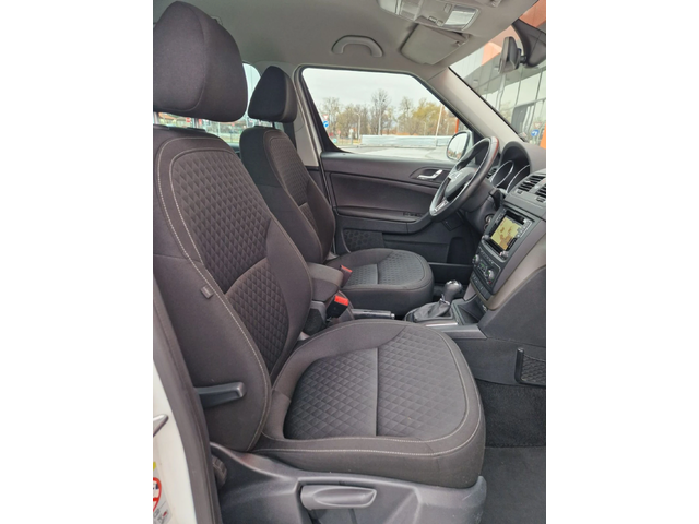 Skoda Yeti 2.0 / 150 к.с. 4x4 - автомобили, коли, обяви за нови и употребявани 12