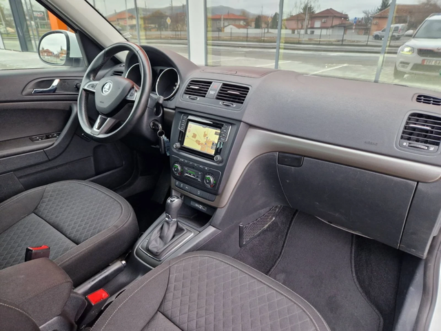 Skoda Yeti 2.0 / 150 к.с. 4x4 - автомобили, коли, обяви за нови и употребявани 13
