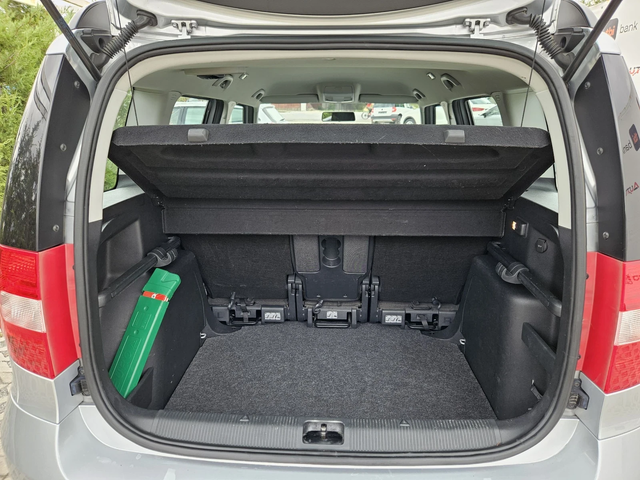 Skoda Yeti 1.6TDI-105kc= 159.000km= GreenLine= FACE= АВТОПИЛО - автомобили, коли, обяви за нови и употребявани 9