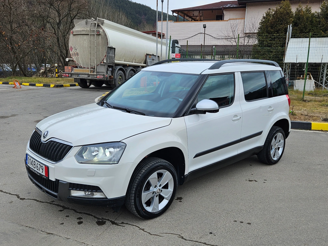 Skoda Yeti 1.6 Tdi AVTOMAT/NAVIG/134 000km - автомобили, коли, обяви за нови и употребявани 1