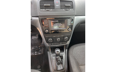 Skoda Yeti 1.2TSI AVTOMAT/NAVI EURO 6 - автомобили, коли, обяви за нови и употребявани 11