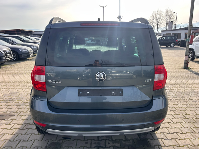 Skoda Yeti 1.2TSI AVTOMAT/NAVI EURO 6 - автомобили, коли, обяви за нови и употребявани 6