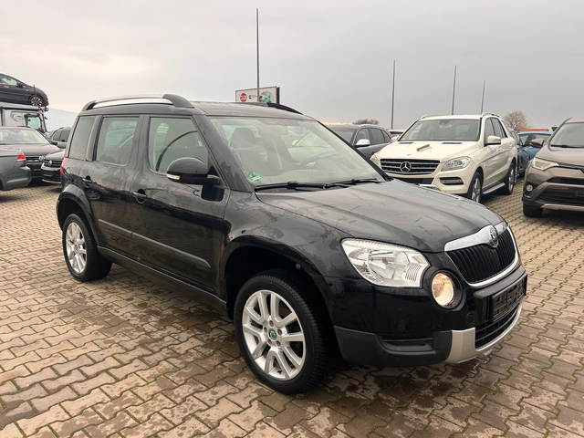 Skoda Yeti 2.0TDI 4X4 AVTOMAT/NAVI/PANORAMA EURO 5 - автомобили, коли, обяви за нови и употребявани 3